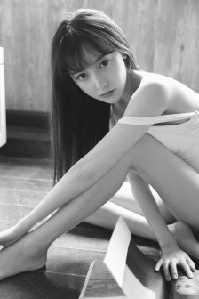 天海翼犯侵教师